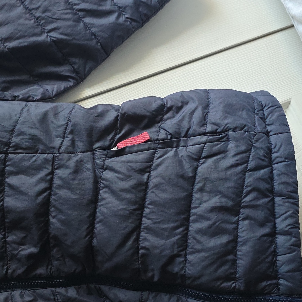 Patagonia Kids Dark Blue Puffer Jacket SIZE XL 14 - Picture 8 of 17